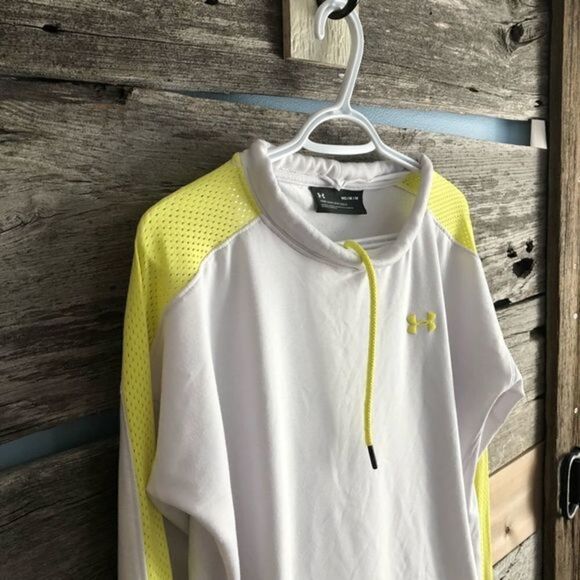 UNDER Armour Size Med White, high collar, yellow mesh sleeve pull over - Picture 2 of 5